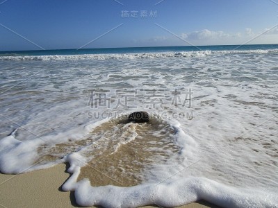白色的水