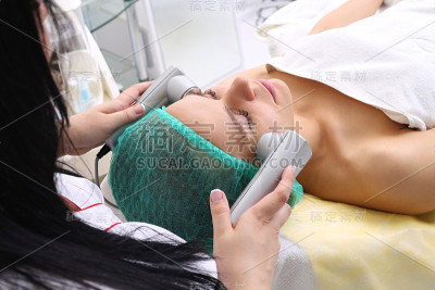 过程vibro-cell电疗法。