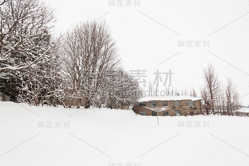 冰岛金环公寓的冬季雪景