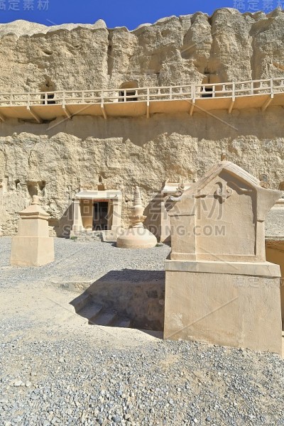 玉林洞窟外沿石壁栈道。Guazhou county-Gansu省-中国- 0710