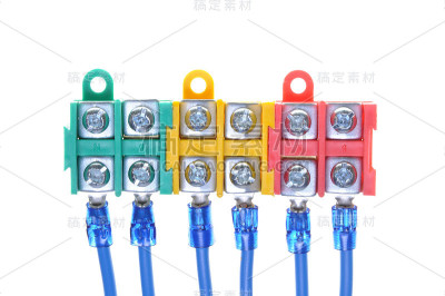 用端子排安装电缆