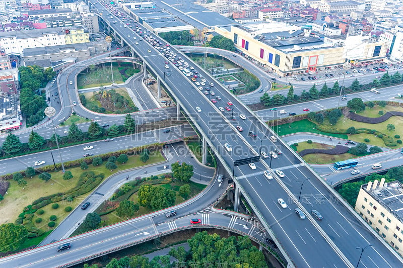 现代城市道路交叉口鸟瞰图