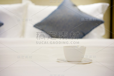 优雅舒适的卧室内饰