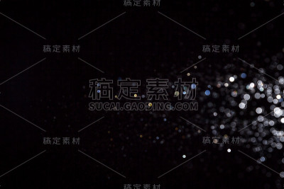 黑色的散景在黑色上