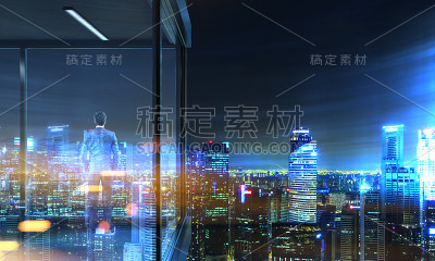 商人在夜晚阳台后视图
