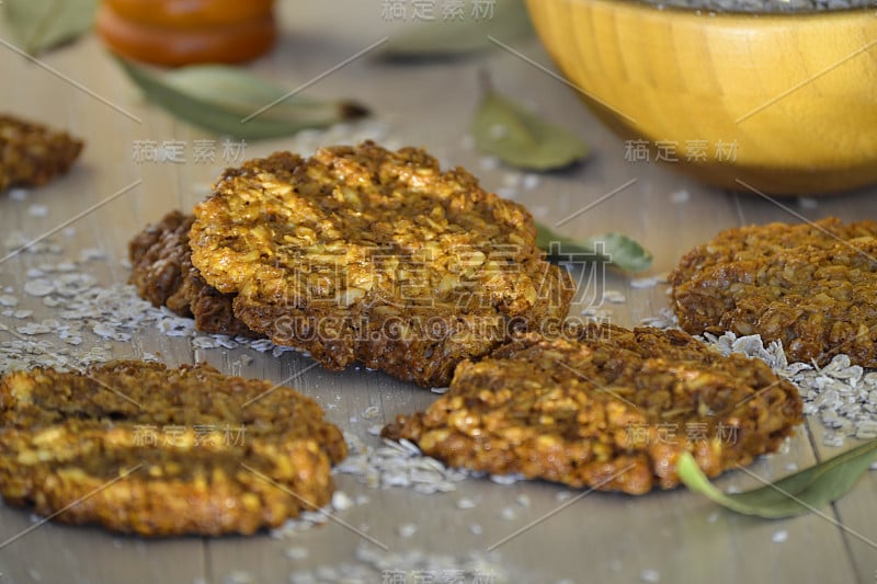 自制燕麦饼干和早餐燕麦片