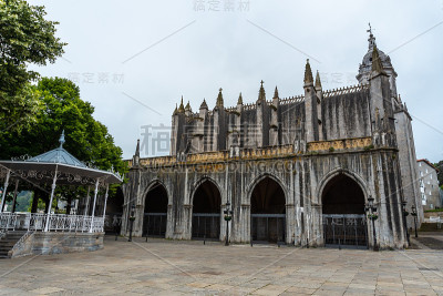 Lekeitio市大教堂，比斯开湾，坎塔布里亚海。巴斯克地区