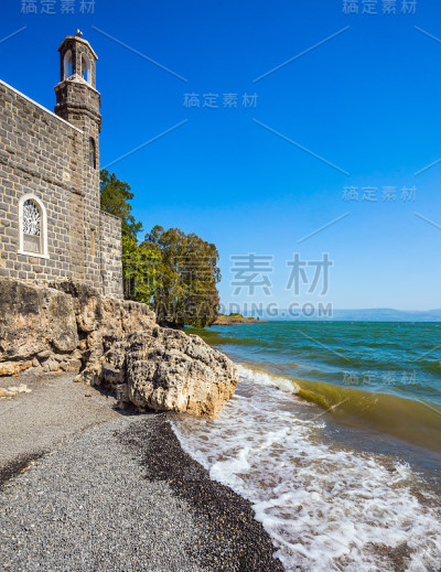 加利利海的巨浪