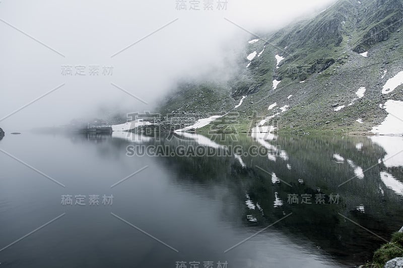 风景与高山，特兰斯费格吕安，罗马尼亚