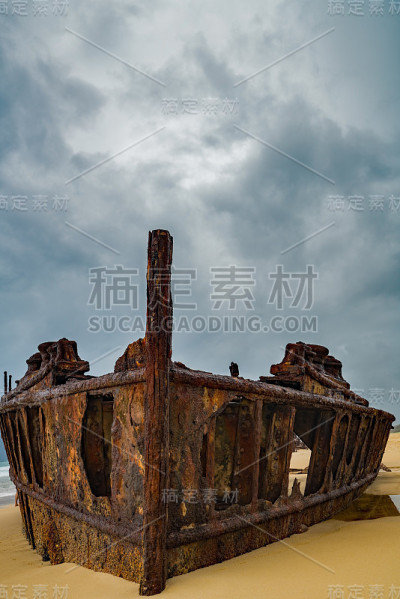 马赫诺， 沉船