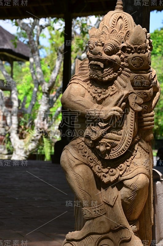 印度尼西亚巴厘岛的秋千寺公园