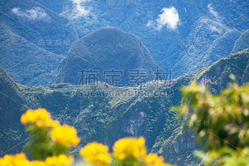 马丘比丘印加镇从萨尔坎泰徒步旅行开始