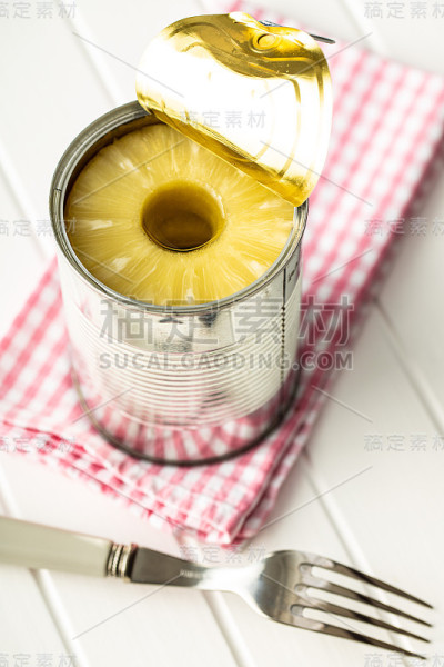 凤梨片罐头