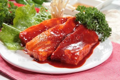 生猪肉或火腿