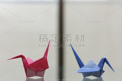 两只纸鹤