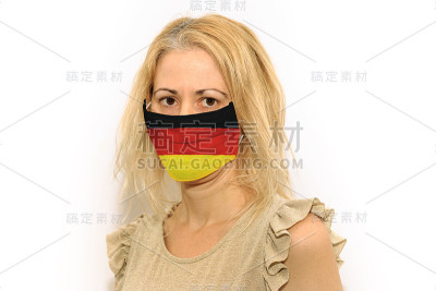 德国一位戴着卫生口罩的妇女
