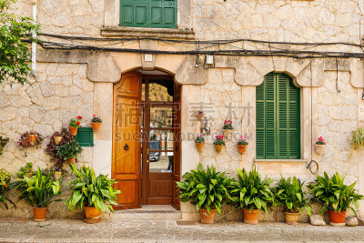 Valldemossa镇的花盆街