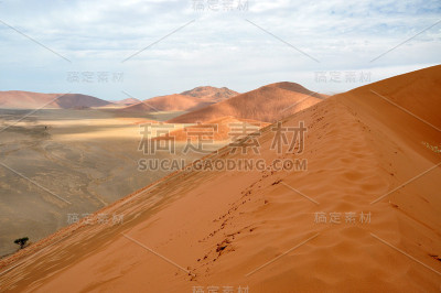 美丽的纳米布沙漠沙丘