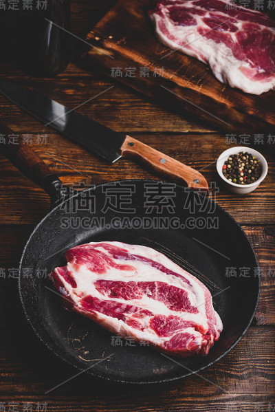 生猪颈牛排煎锅