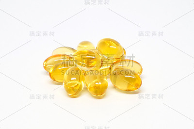 欧米茄3节食胶囊概念在白色背景