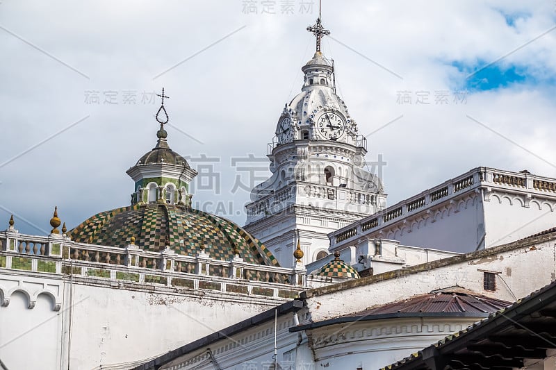 la CompanÃ-a de Jesus教堂，基多的历史中心，16世纪建立在厄瓜多尔一个印加城市的