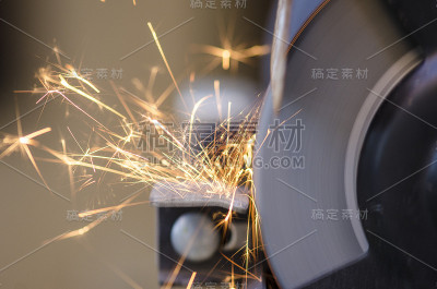 工具磨削金属