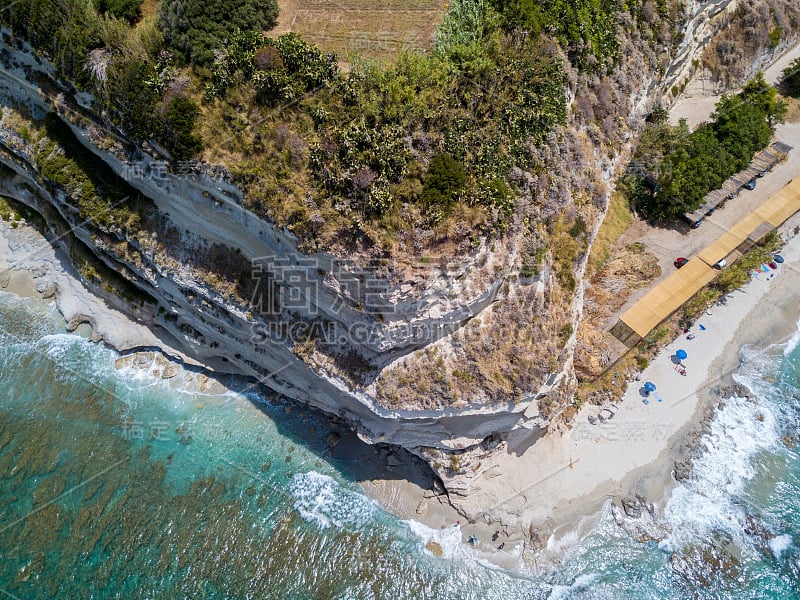 海角，海岸，悬崖，俯瞰大海的悬崖，里卡迪，梵蒂冈角，卡拉布里亚。意大利