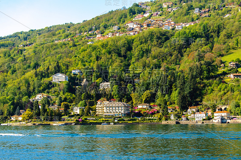 意大利皮埃蒙特湖(Lago Maggiore)海岸