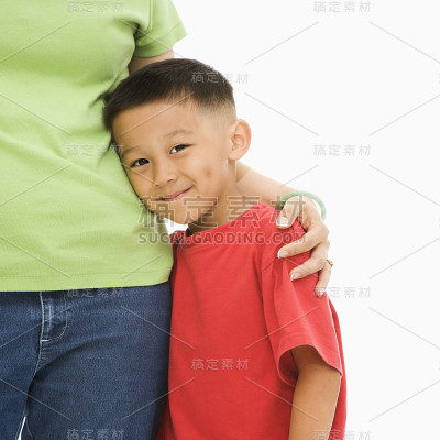 男孩的母亲。