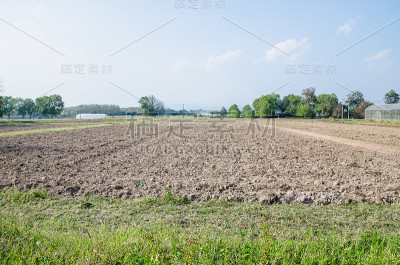 地面犁