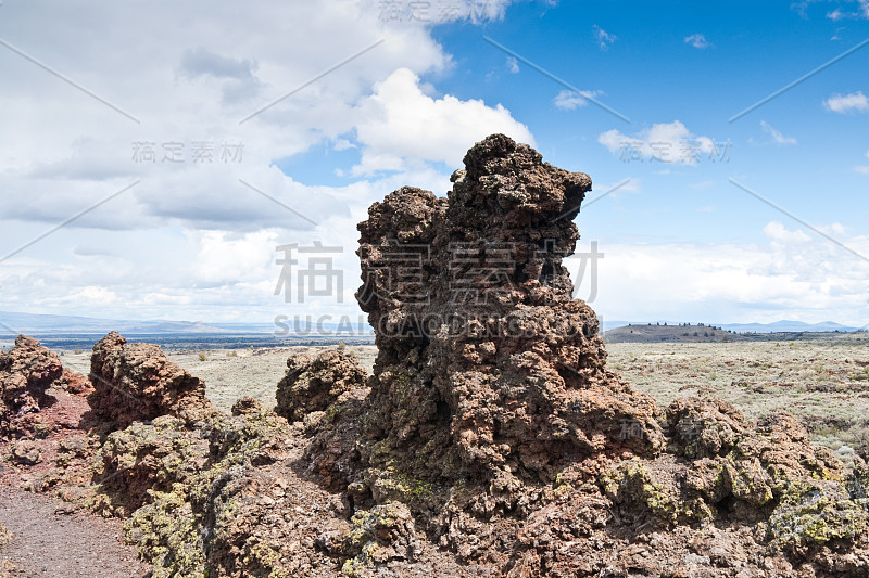 黑火山口岩层