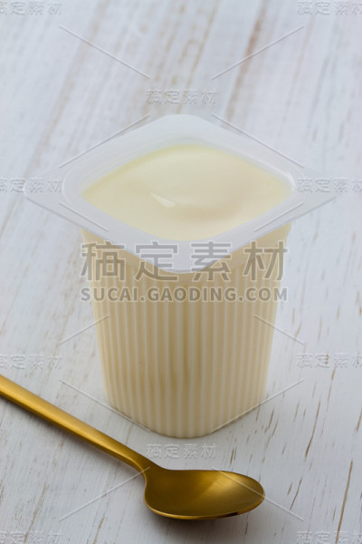 商业酸奶