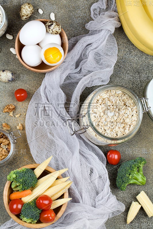 富含生物素的食物。维生素B7的天然来源