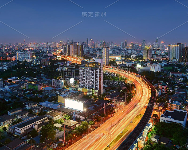 摩天大楼夜景，曼谷市，泰国