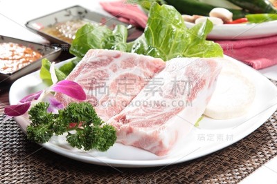 生猪肉或火腿