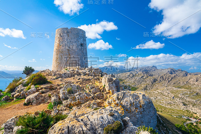 福门托角的全景。西班牙巴利阿里群岛的马略卡岛