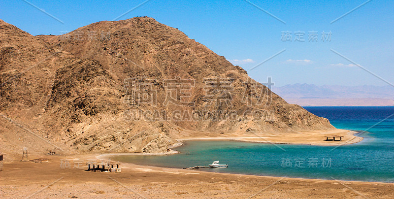 埃及塔巴峡湾的海景和山景/埃及塔巴峡湾的海景和山景