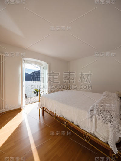 主卧室的浪漫景色