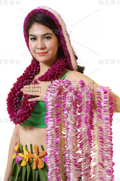 夏威夷妇女风格与花花环在白色的背景。