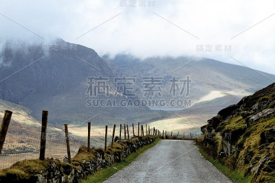山间之路