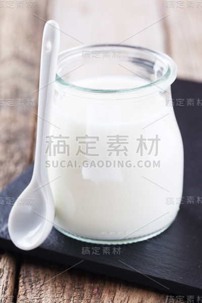 玻璃瓶自制酸奶