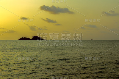 海上日落