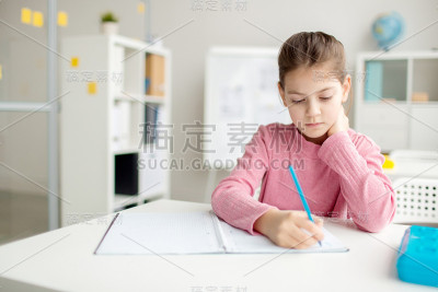 女生画