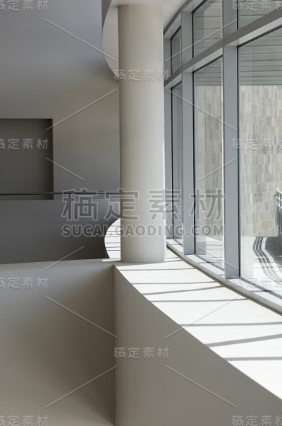 办公大楼内部空置