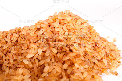 近米devzira红色与白色的背景