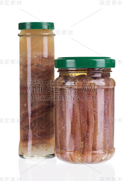 两罐凤尾鱼片。