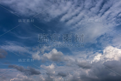 天空和云