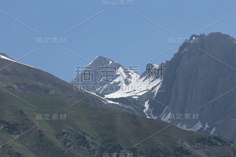 高山