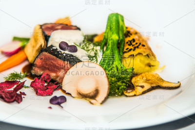 美食豪华餐厅概念。美味的食物。对食物的概念