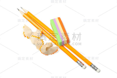 铅笔，刨花和橡皮孤立在白色背景